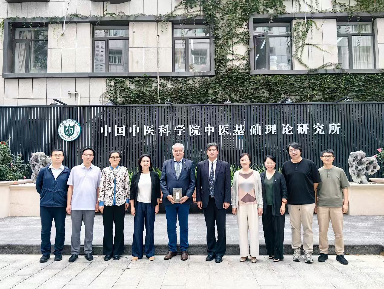 图片-1.jpg